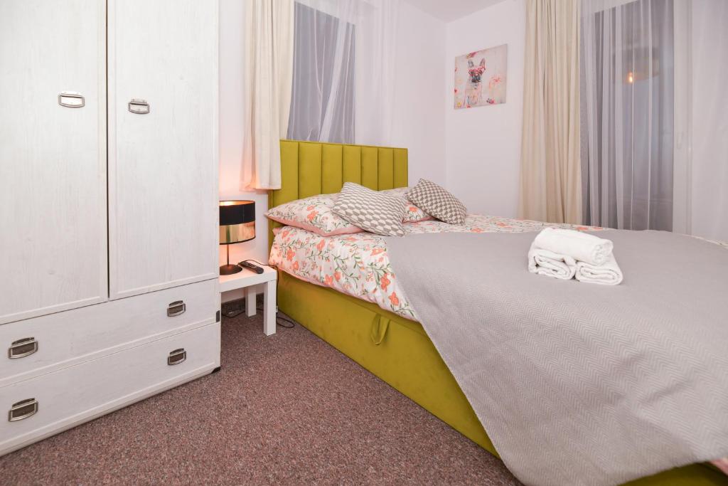 REZYDENCJA ZATOR - Apartment With Balcony
