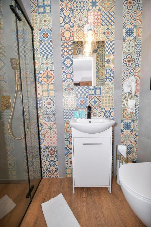 REZYDENCJA ZATOR - One-Bedroom Deluxe Apartment