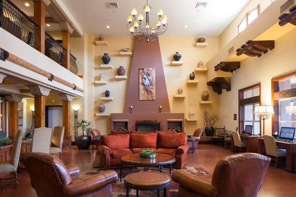 Posezení v ubytování Sheraton Desert Oasis Villas, Scottsdale