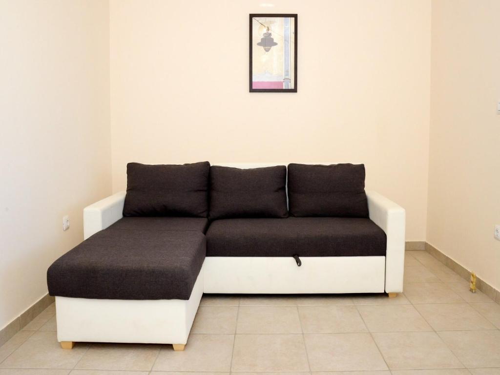 Posedenie v ubytovaní Apartment in Ljubac near the Sea