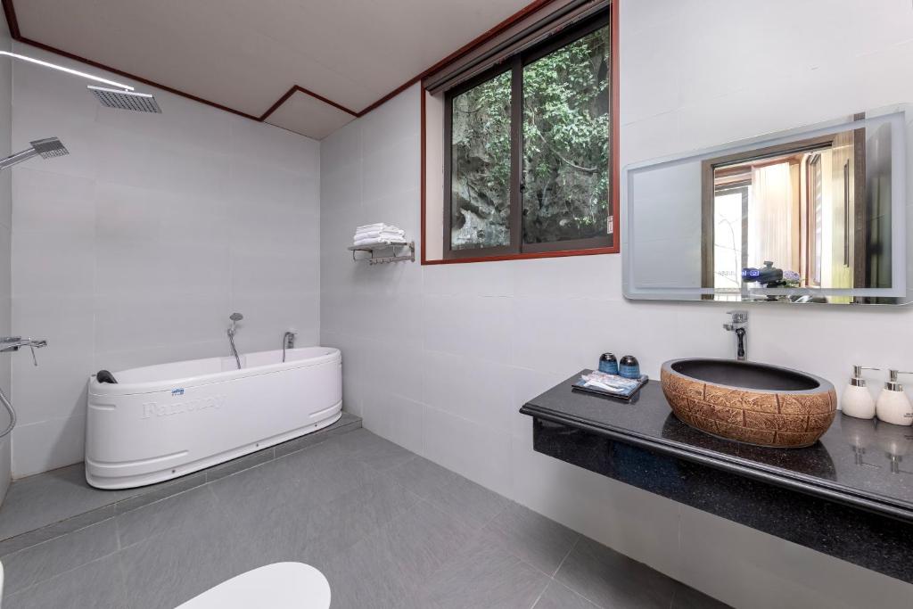 Cháy Mountain Retreat Ninh Bình - 5