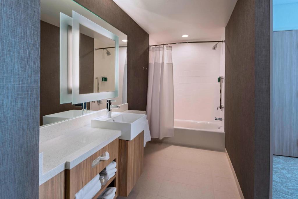 SpringHill Suites by Marriott Denver West/Golden photo