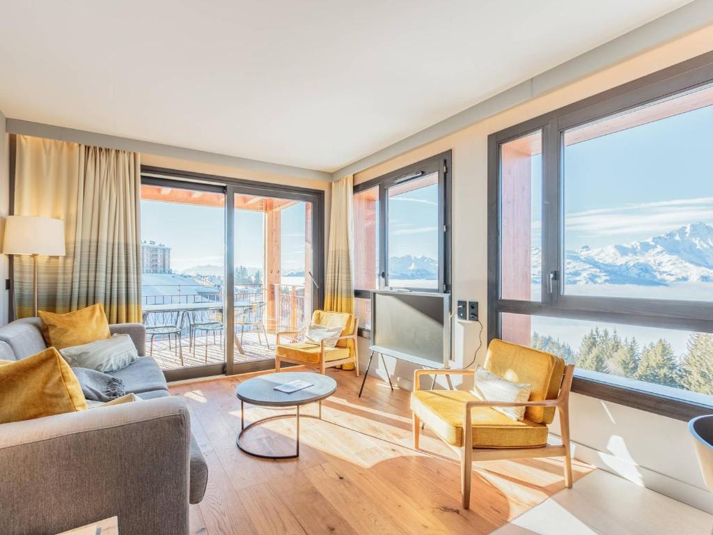 Photo de la galerie de l'établissement Appartement 60m² avec SPA, parking, vue aux Arcs 1800 - FR-1-352-84, à Arc 1800