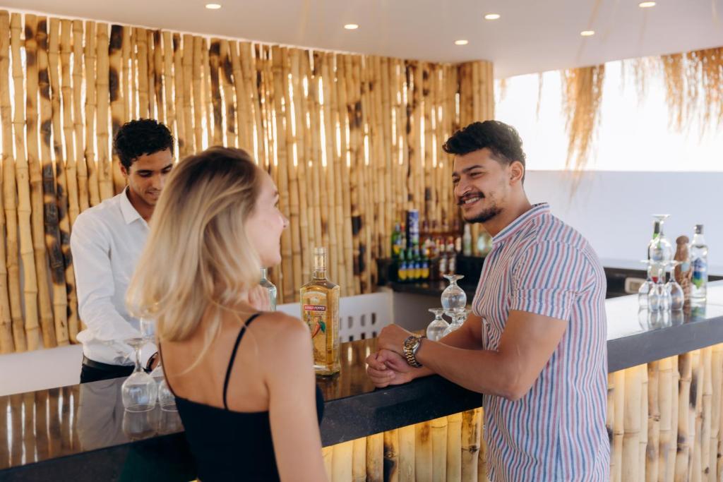 Sky Star Hotel free shuttle to Hurghada City Center - 2