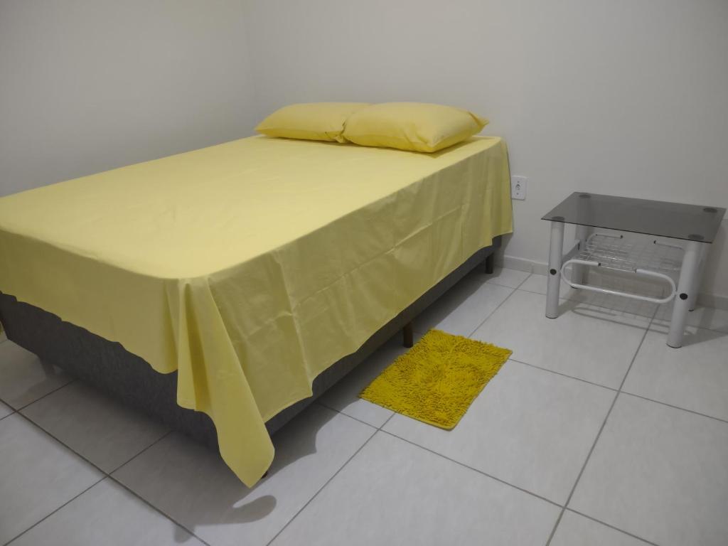 Postel nebo postele na pokoji v ubytování AP BAIRRO de FÁTIMA Familiar