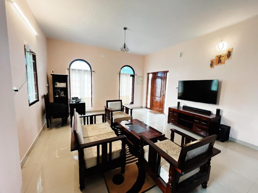 Μια τηλεόραση ή/και κέντρο ψυχαγωγίας στο Hilltown Villa Holiday's