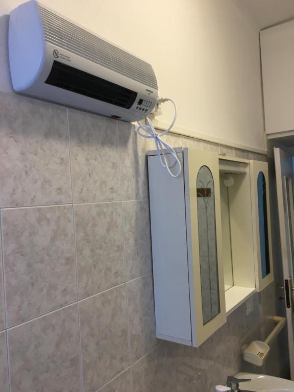 A bathroom at Appartamento MIRAMARE, 2 camere, cucina, bagno,