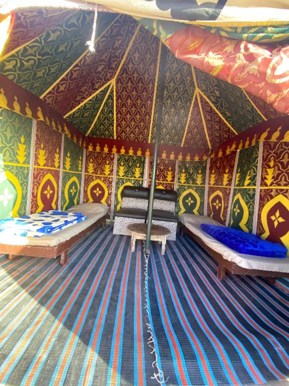 Postel nebo postele na pokoji v ubytování Nomadic Beachcamp