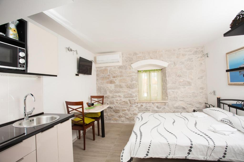 Apartments & Room Kartolina - 19