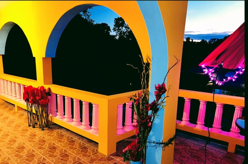 Coral Cove Cottage