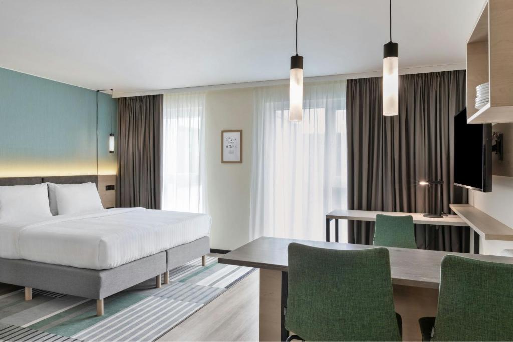 Residence Inn by Marriott Hamburg Altona - Resim 2