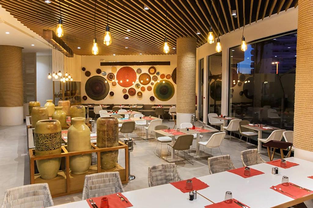 Sousse Pearl Marriott Resort & Spaにあるシーティングエリア