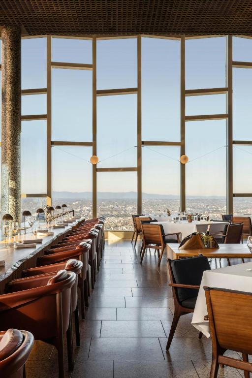 The Ritz-Carlton, Melbourne photo
