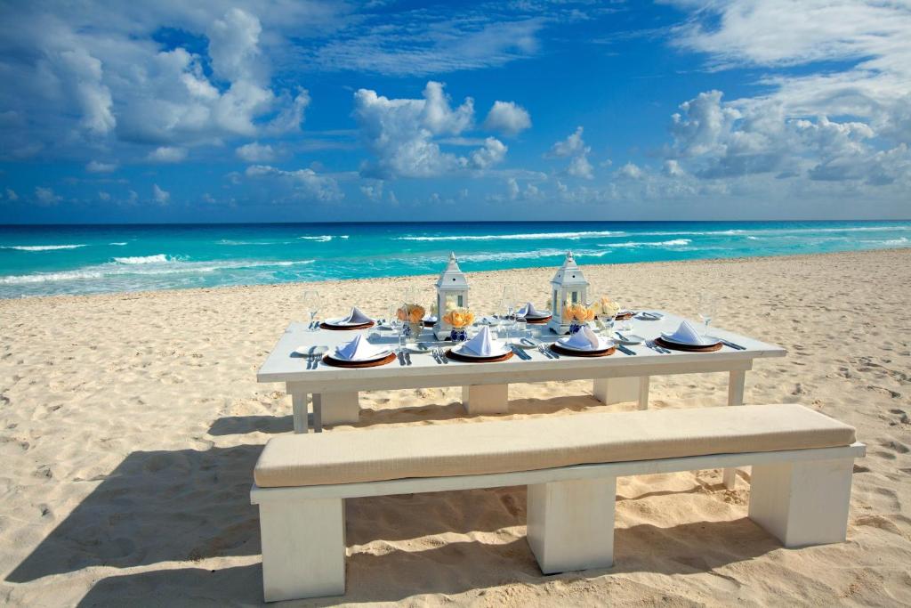 The Westin Lagunamar Ocean Resort Villas & Spa Cancun photo