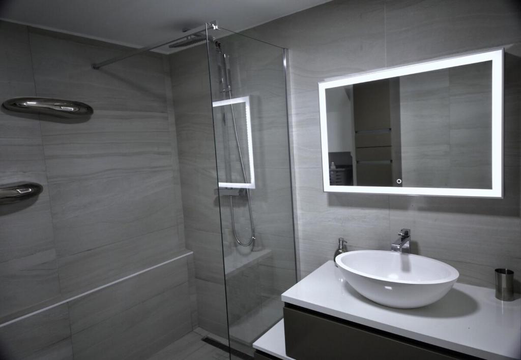 Et badeværelse på Marina de Saint-François