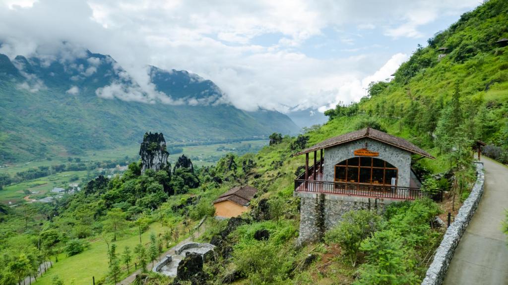 H'mong Village Resort Ha Giang, Hà Giang (giá cập nhật 2025)