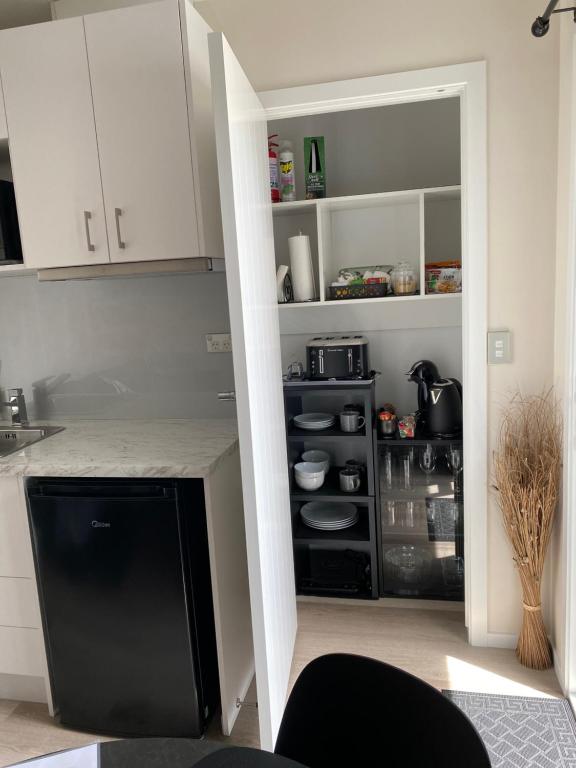 Ihimaera Suite 1 or 2 brm River Garden Cambridge with Complimentary Continental Breakfast - Resim 13