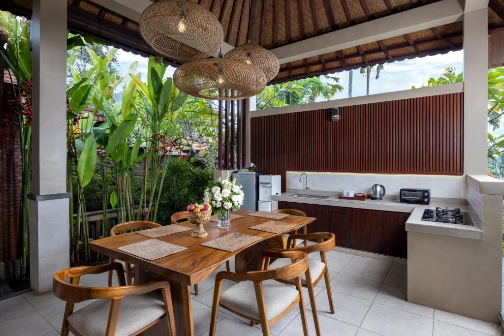 Griya Shanti Villas & Spa - Photo 5