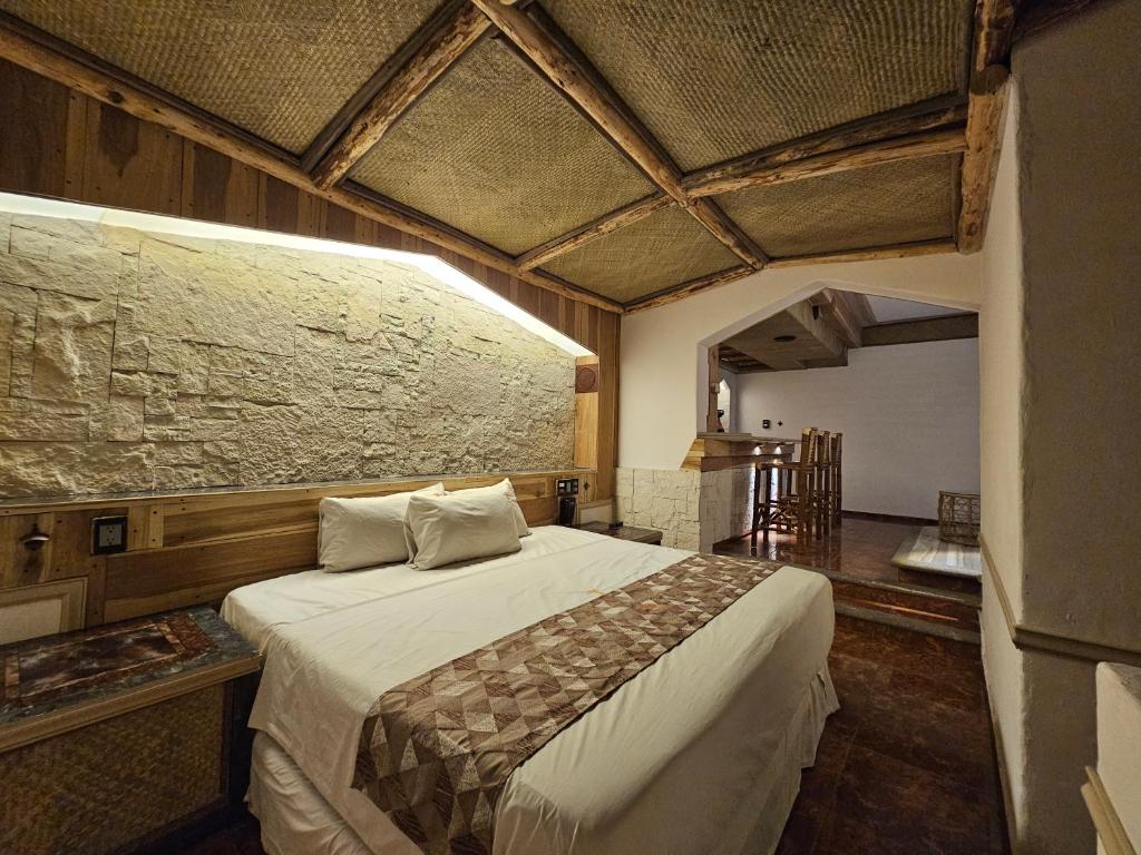 Postel nebo postele na pokoji v ubytování Silmar Hotel/Motel