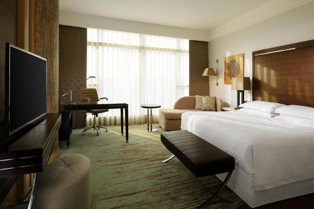 Sheraton Grand Adana - Quarto Deluxe Com 1 Cama King-size E Vista Rio