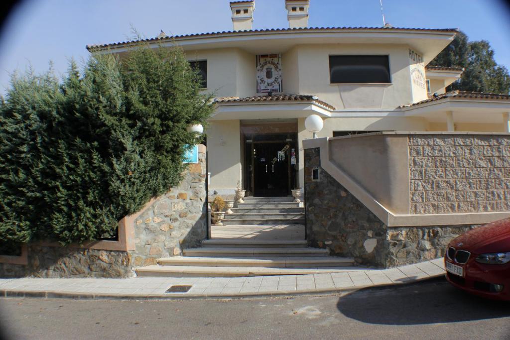 Budova, kde se hotel nachází