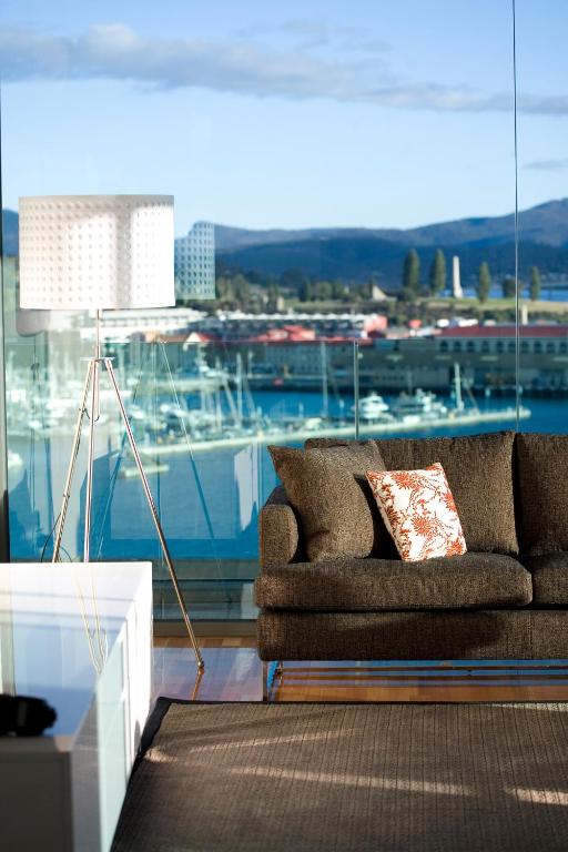 Lenna Of Hobart - Resim 40