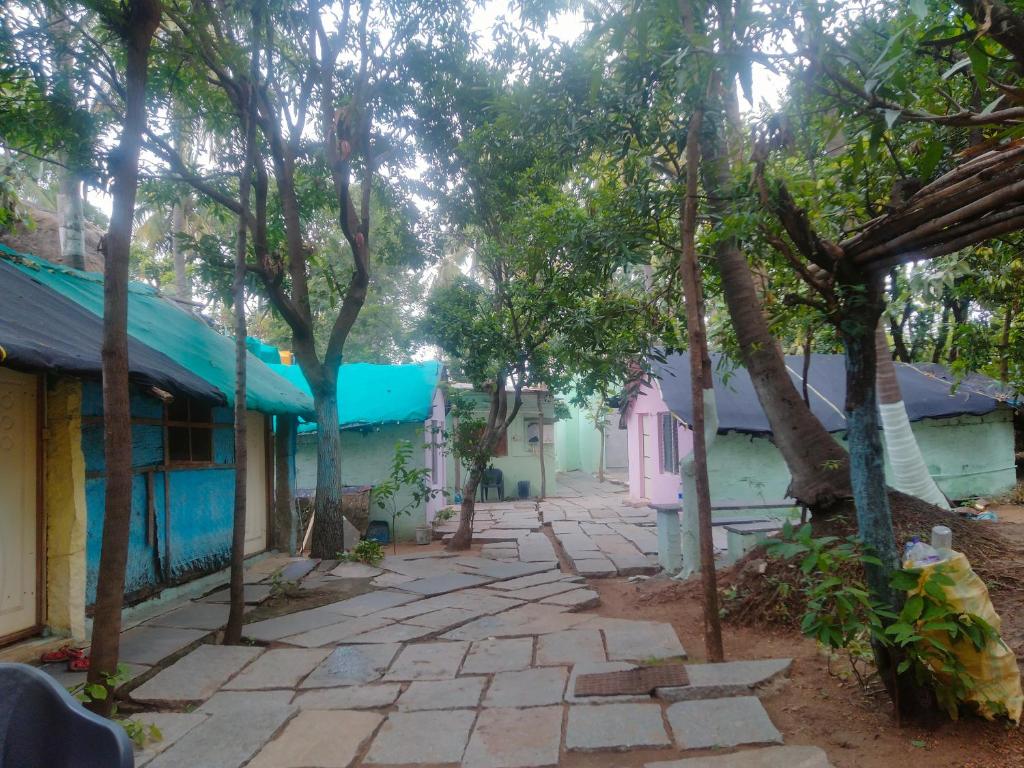 GOLDENGARDEN COTTAGES - Housity
