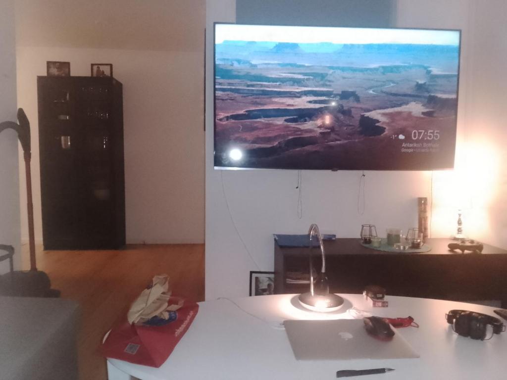 TV a/nebo společenská místnost v ubytování Second hande
