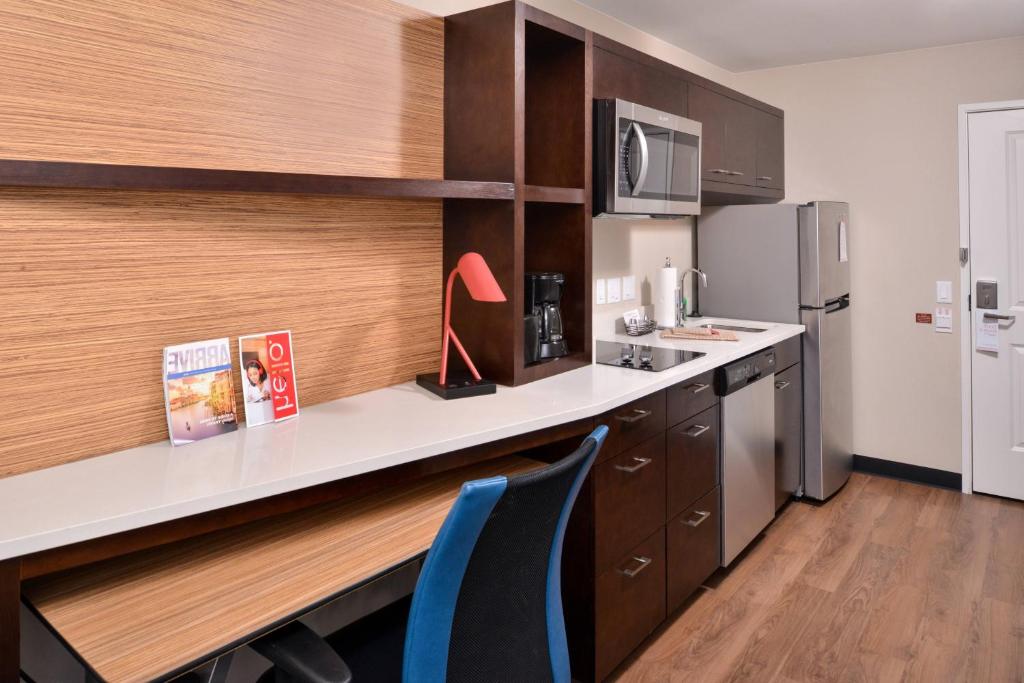 TownePlace Suites by Marriott Ontario Chino Hills - Error
