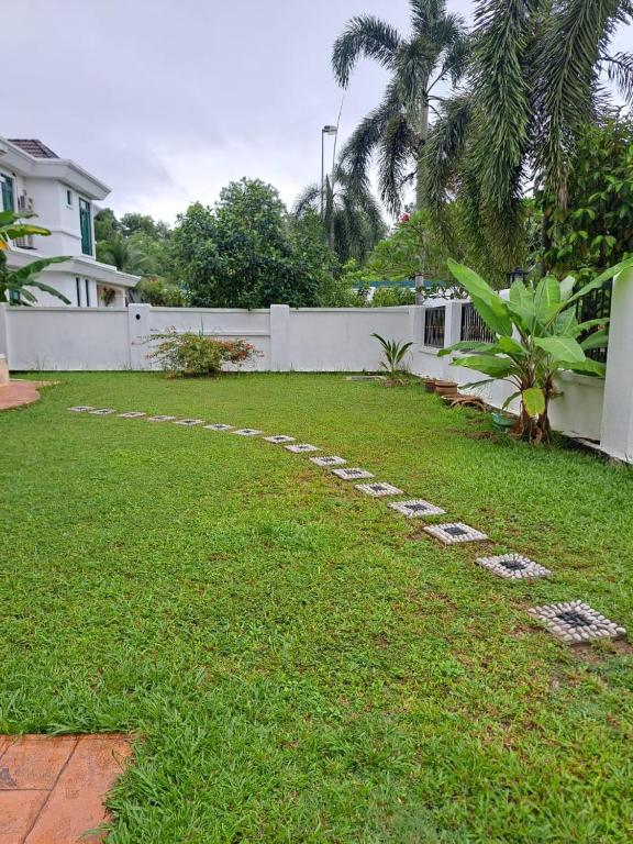 Zahrada ubytování VILLA SHAMIR