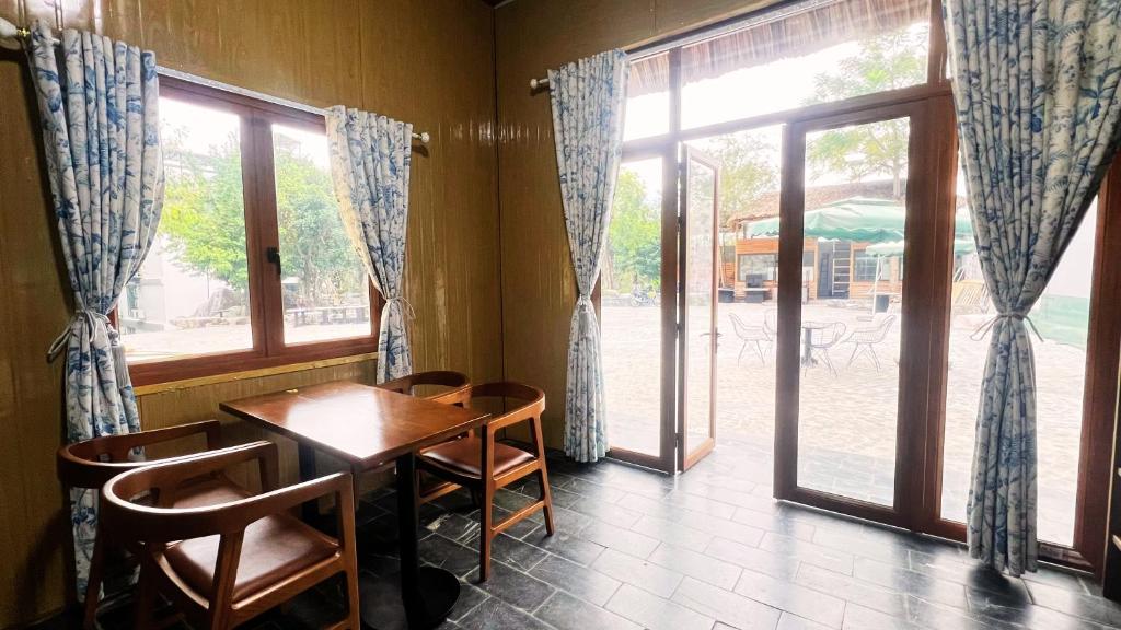 Lotus Premium Lodge - Lit Dans Une Chambre De Dortoir Mixte De 10 Lits