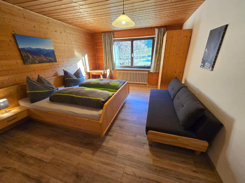 Posezení v ubytování Ferienwohnungen Strickner