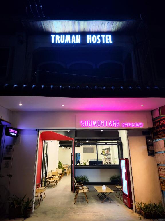 Truman Hostel