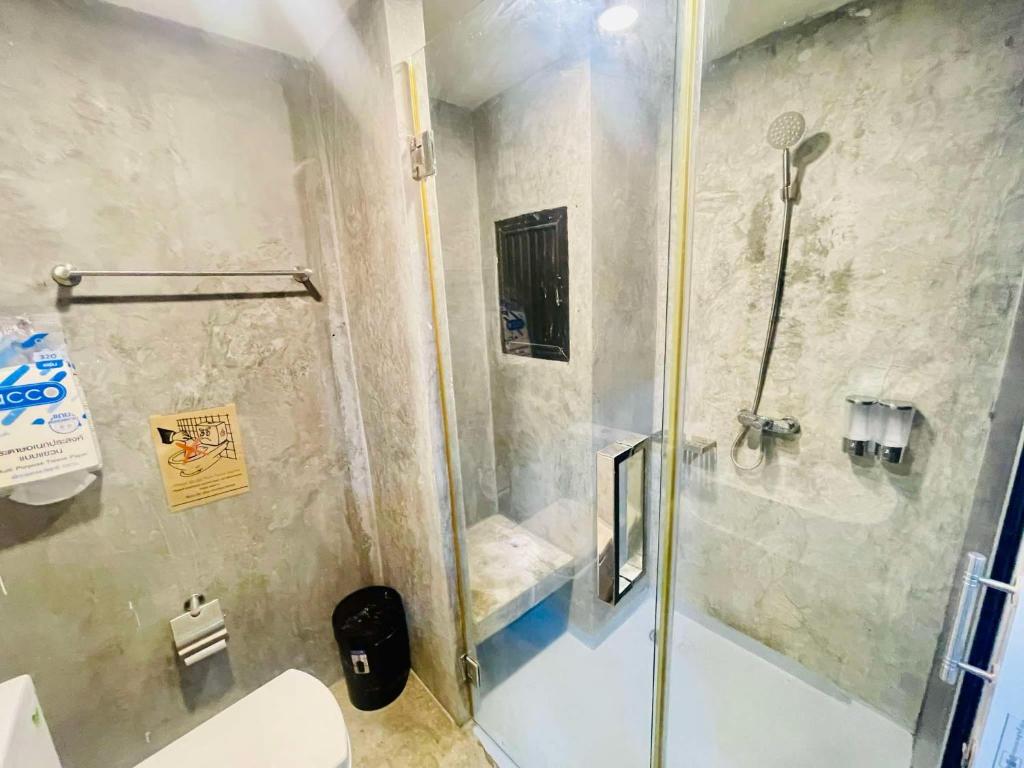 Ella Lamoon - Resim 19