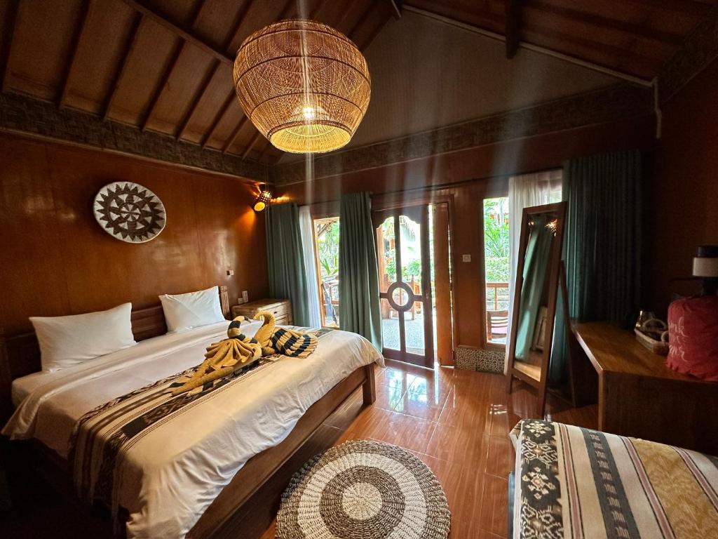Sunny Rose Bungalows Gili Air - Adults only - Triple Room With Garden View