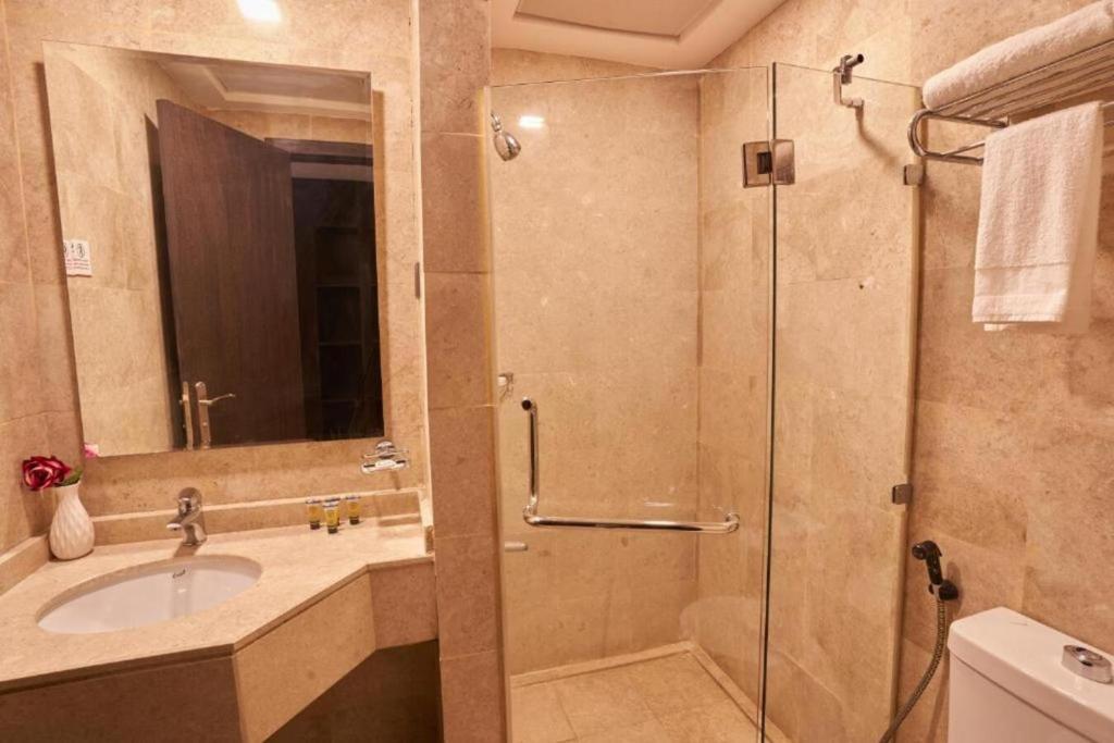 Koupelna v ubytování Al Hidayah Towers Hotel