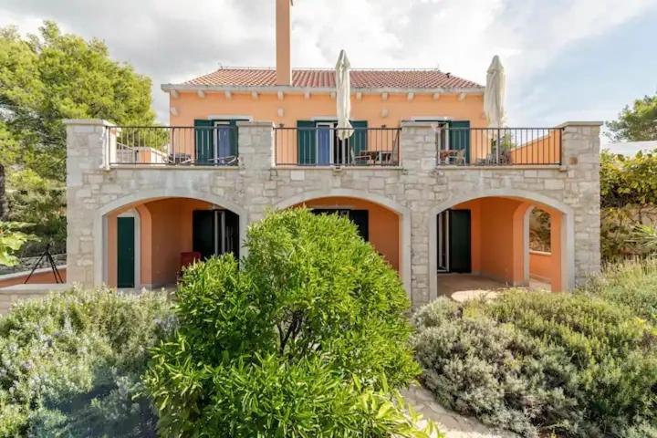 Zahrada ubytování Villa Asteroi'dea - Tiha Mala