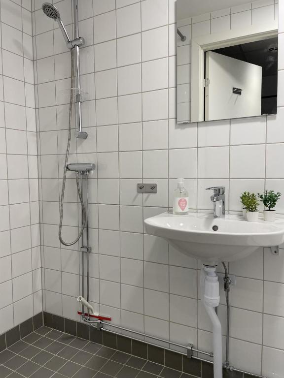 Koupelna v ubytování Forenom Hostel Gothenburg Säve