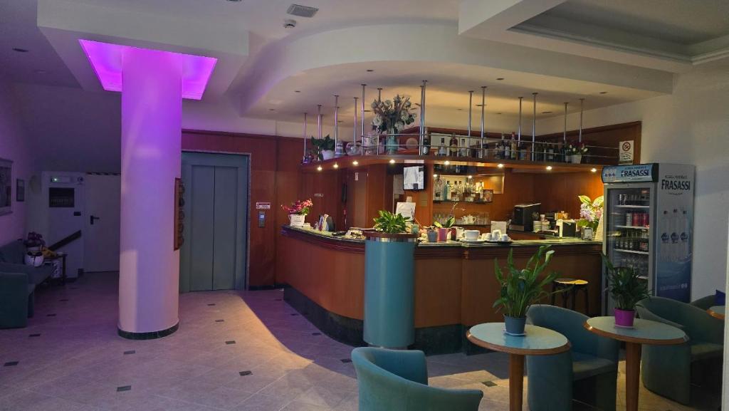Lounge nebo bar v ubytování Abc Hotel