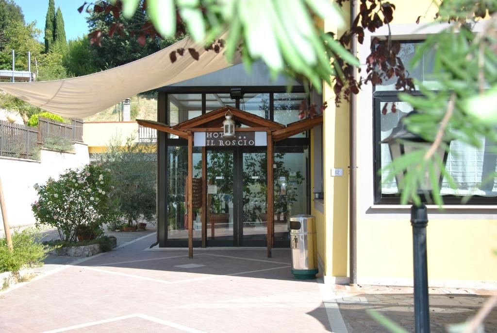 Budova, kde se hotel nachází