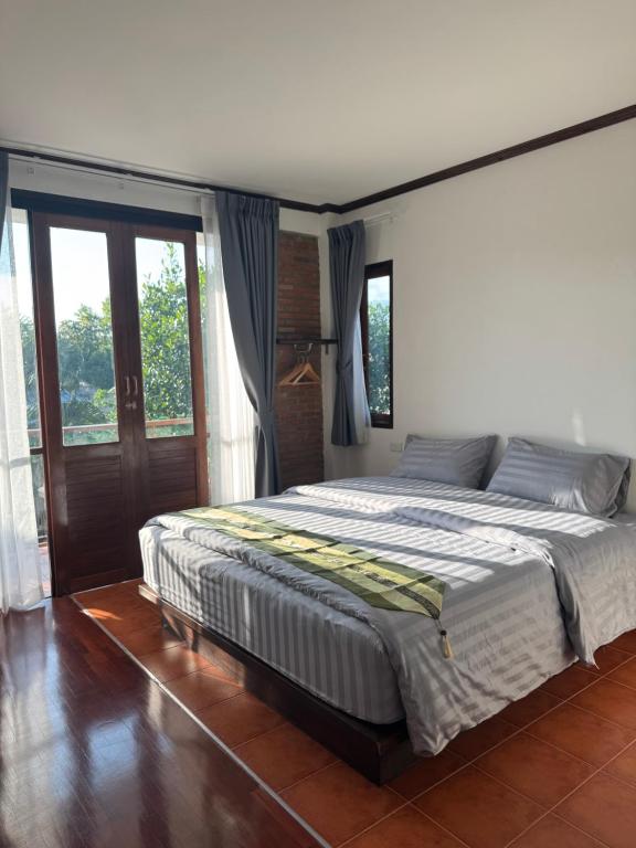 
Double Room with Spa Bath
