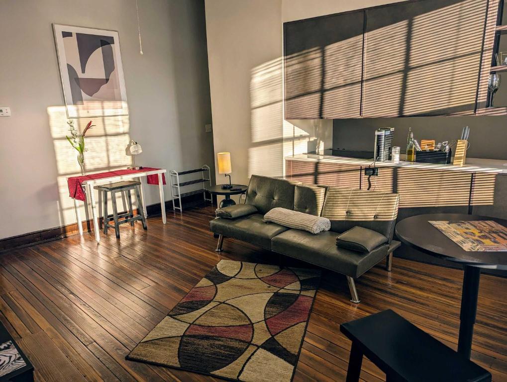 Et opholdsområde på City Center Long Term Stay