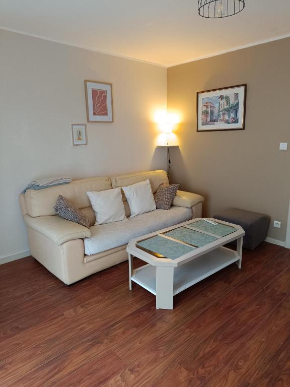 LE 46A – photo 11