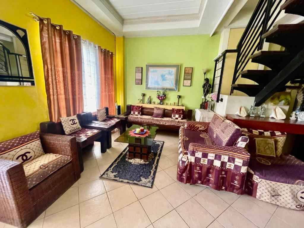 Whiteplace Transient House - Apartamento Estándar De Dos Dormitorios