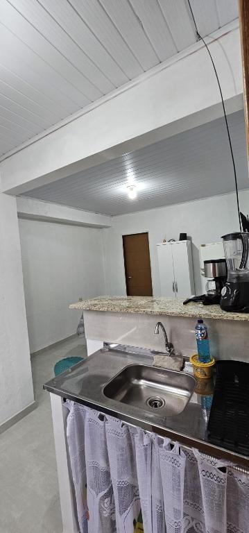 Kuchyň nebo kuchyňský kout v ubytování recanto provetá ILHA GRANDE