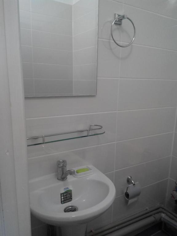 Apartments Zhambyl 159 - Studio Con Balcone