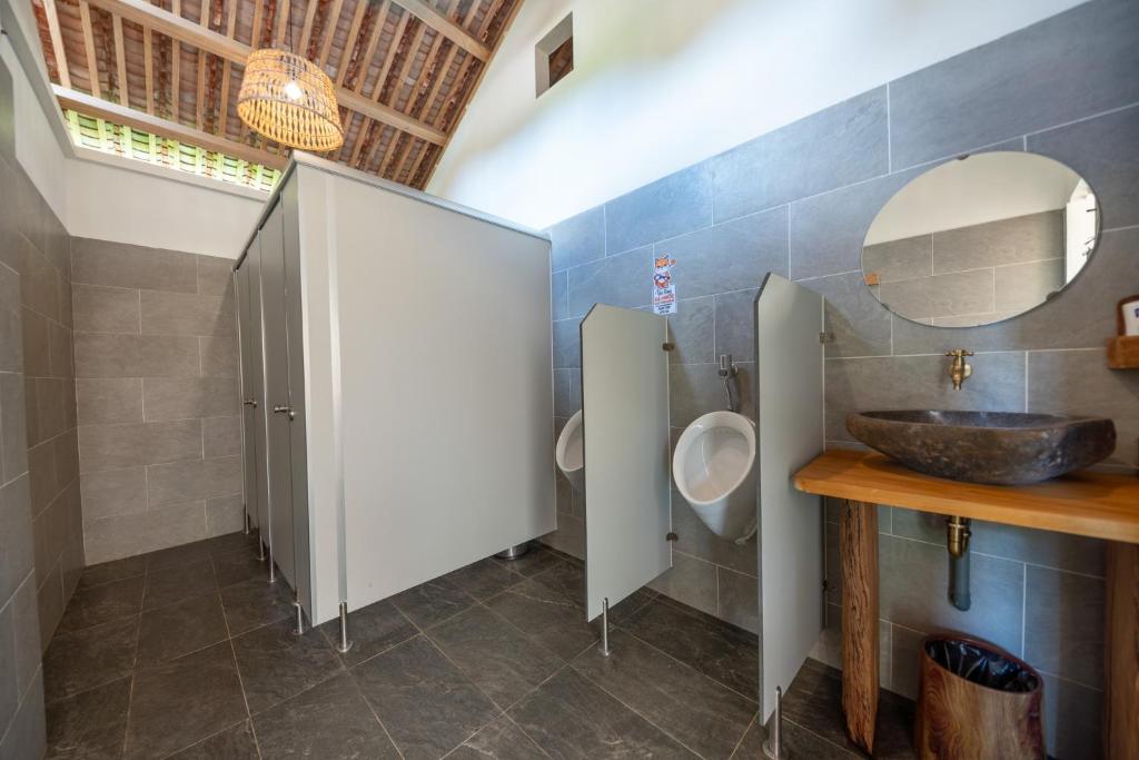 Phòng tắm tại Anans Home Ha Giang - Tours &amp; Motorbike Rental