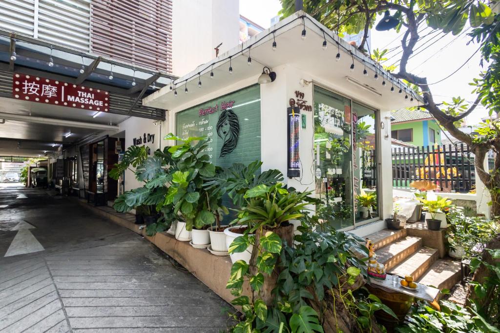 Nature Boutique Hotel Ratchayothin - Resim 32