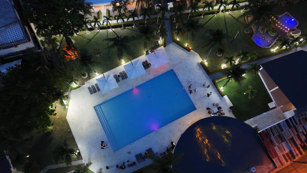 Bazén v ubytování El Colibri Hotel nebo v jeho okolí
