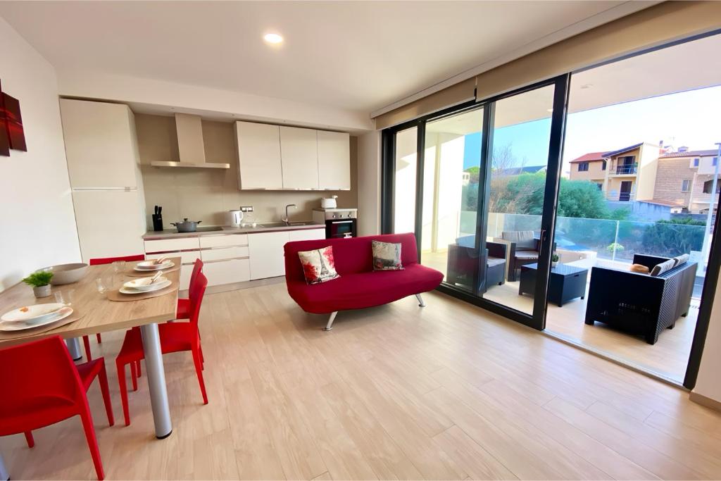 Alba Rossaにあるキッチンまたは簡易キッチン